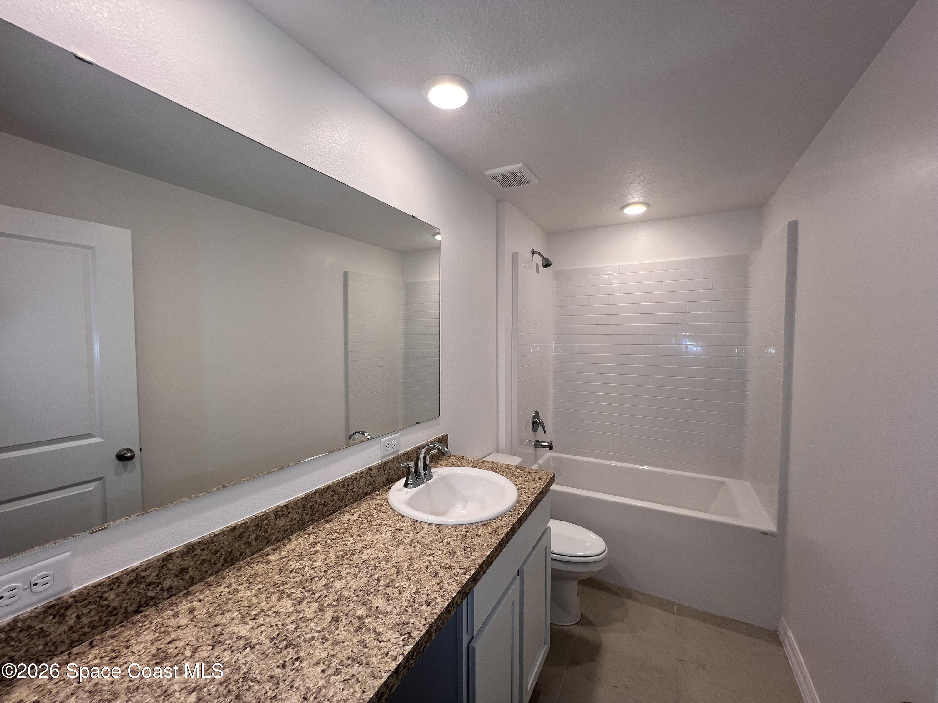 340 Wendover Road Southwest Palm Bay, FL 32908 - Photo 17 of 20 IMG_0272