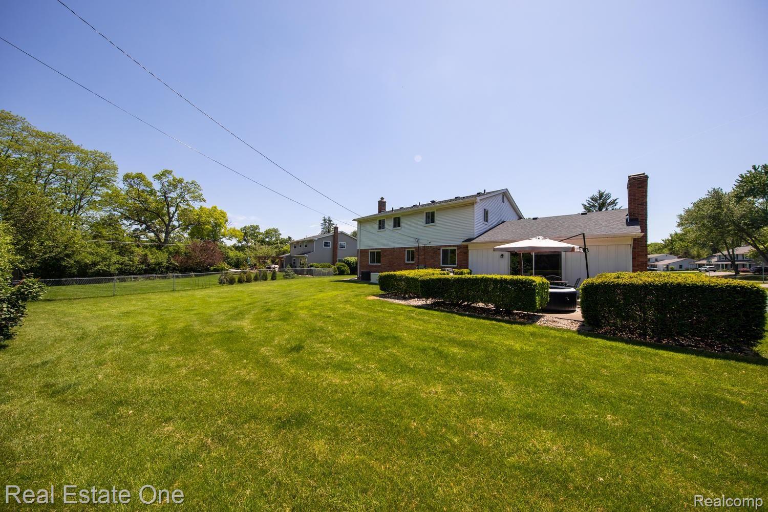 1059 Alter Road Bloomfield Hills, MI 48304 - Photo 43 of 43 1059 Alter Rd Bloomfield Hills-large-041-028-untitled 41 of 42-1500x1000-72dpi.jpg
