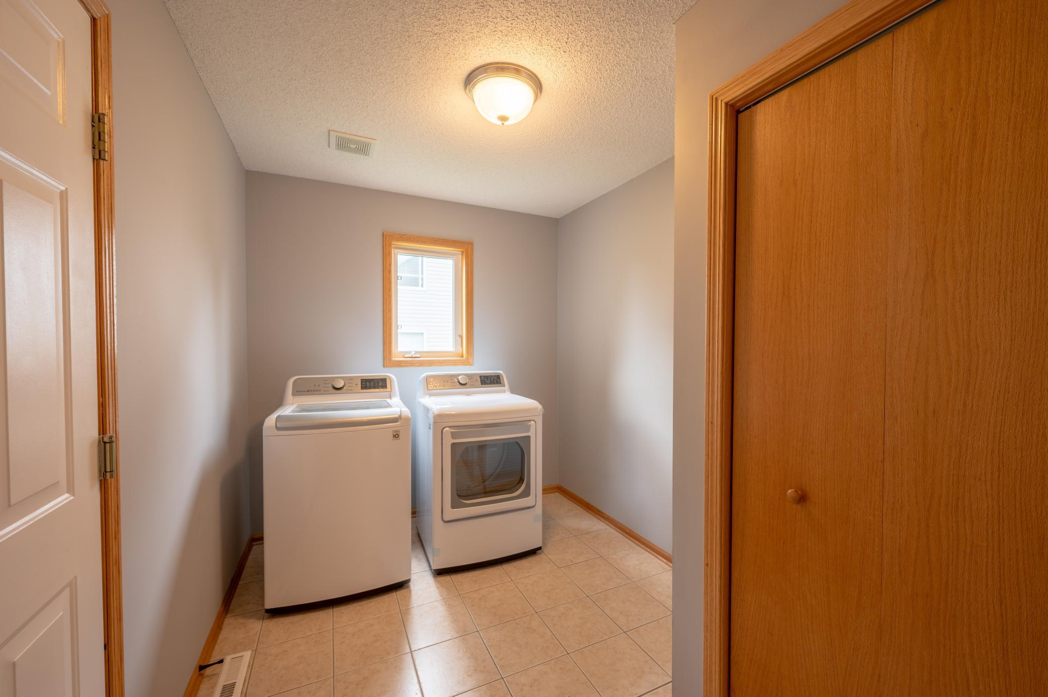 5171 51st Street Northwest Rochester, MN 55901 - Photo 5 of 31