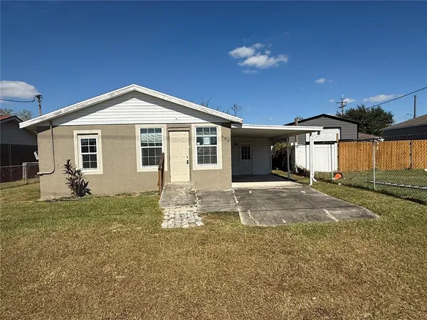 $140,400 | 600 Southeast 3rd Street, Mulberry, FL 33860