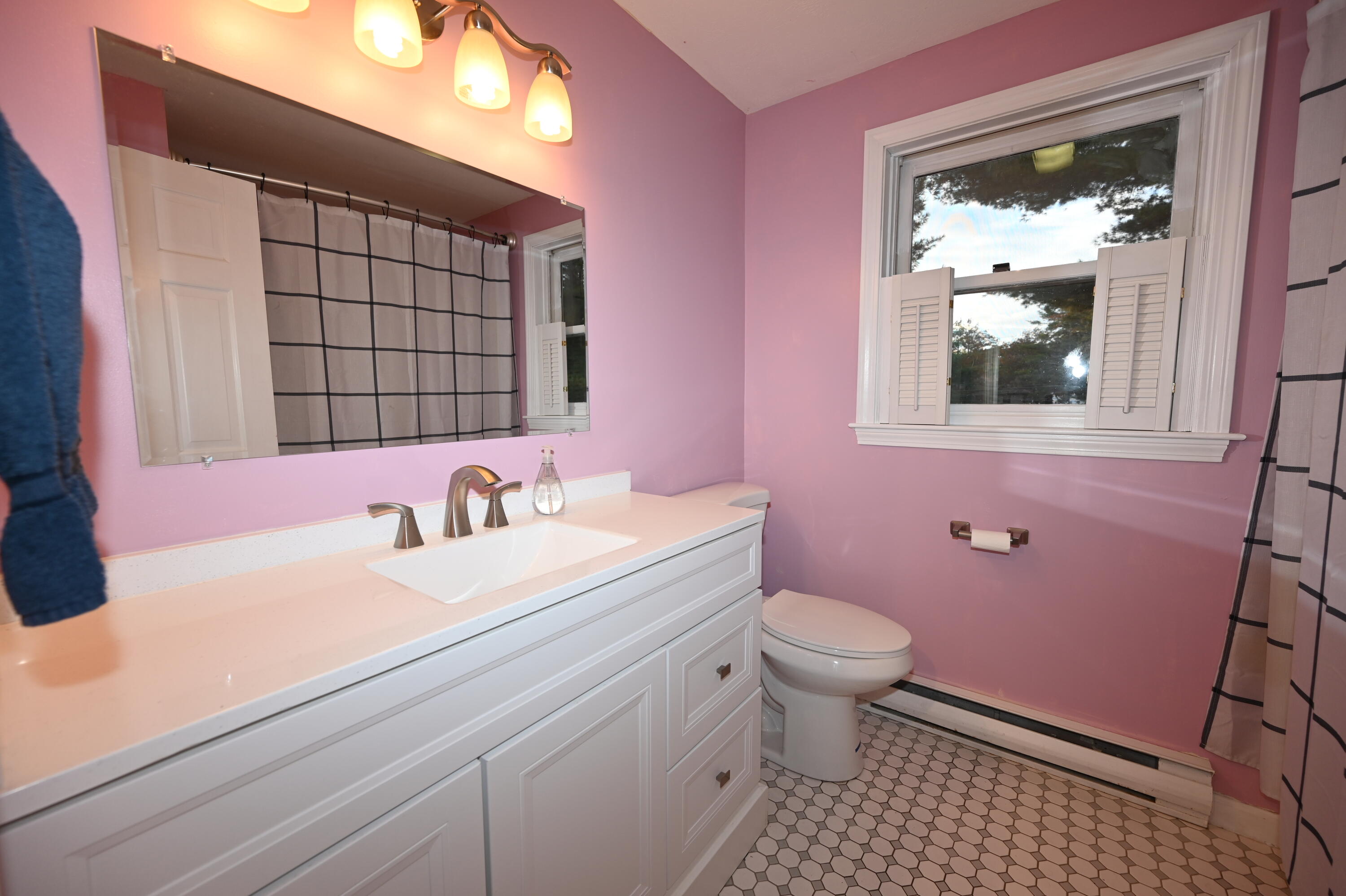 25 Smithwheel Road, Unit 11 Old Orchard Beach, ME 04064 - Photo 16 of 18 Full Bath 2nd Floor