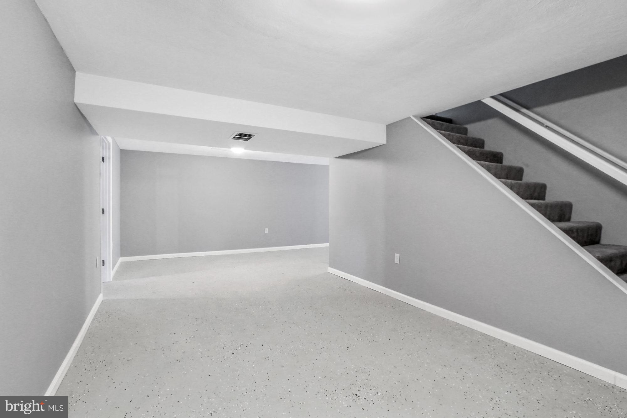 3321 West Canal Road Dover, PA 17315 - Photo 19 of 41 Gallery Image 19