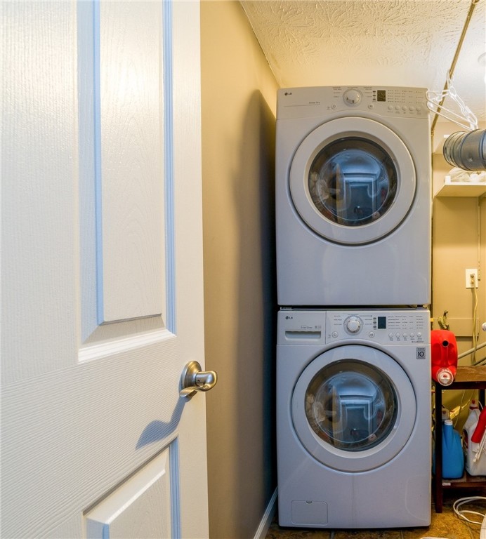 1012 Royal Drive Victor, NY 14564 - Photo 20 of 34