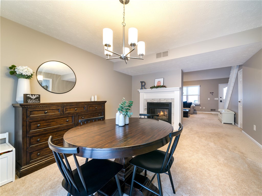 1012 Royal Drive Victor, NY 14564 - Photo 10 of 34