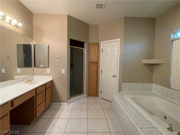 $2,850 | 2596 Mizzoni Circle, Henderson, NV 89052