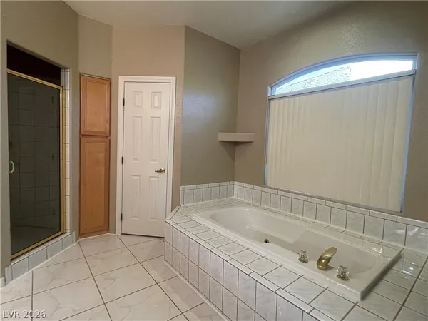 $2,850 | 2596 Mizzoni Circle, Henderson, NV 89052
