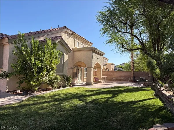 $2,850 | 2596 Mizzoni Circle, Henderson, NV 89052