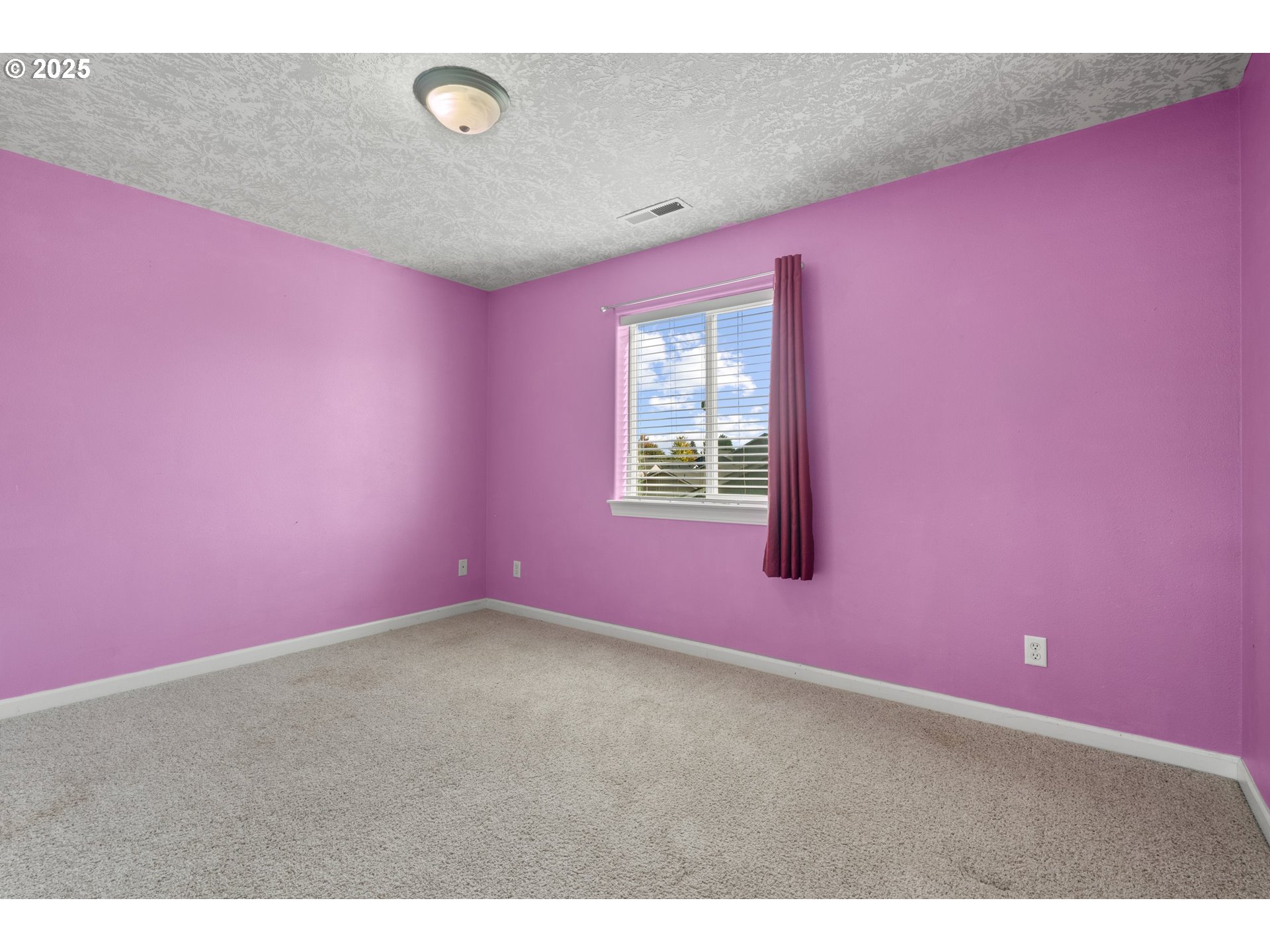 4199 Geranium Loop Northeast Salem, OR 97305 - Photo 21 of 43 an empty room with windows