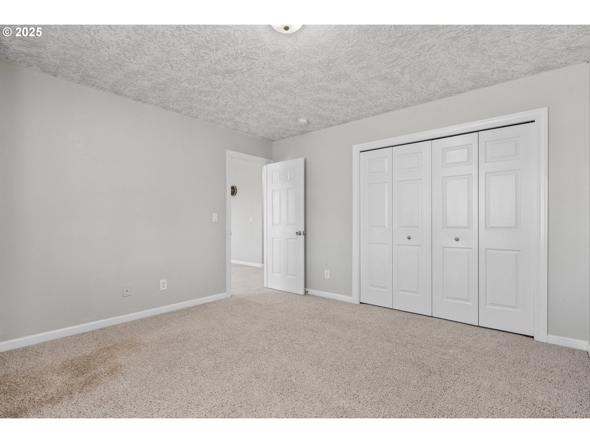 4199 Geranium Loop Northeast Salem, OR 97305 - Photo 31 of 43 a view of an empty room