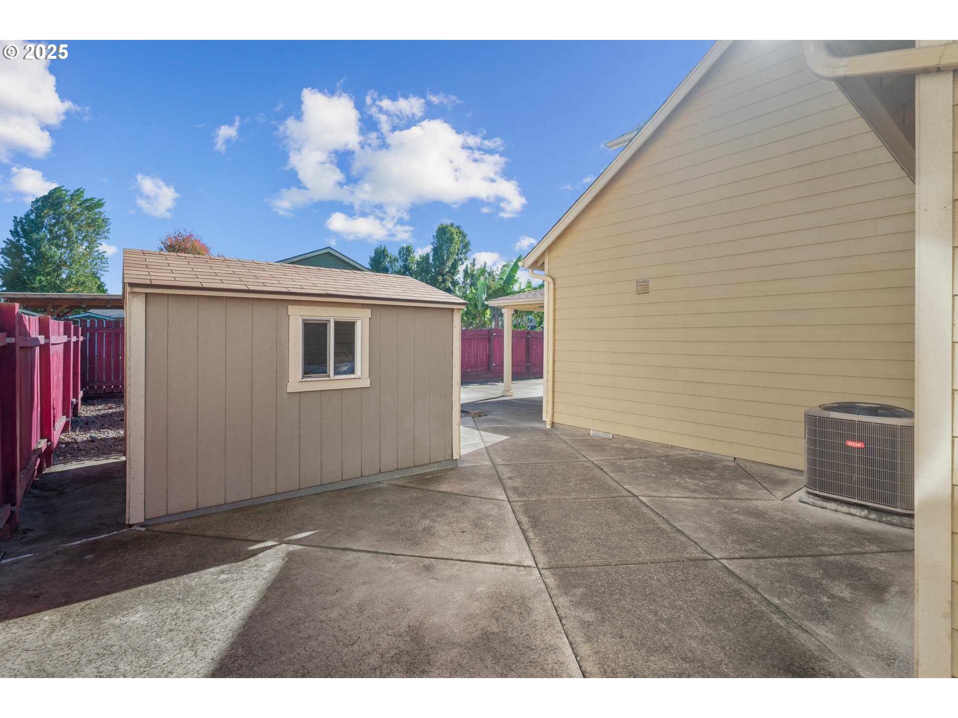 4199 Geranium Loop Northeast Salem, OR 97305 - Photo 39 of 43 a view of a backyard of the house