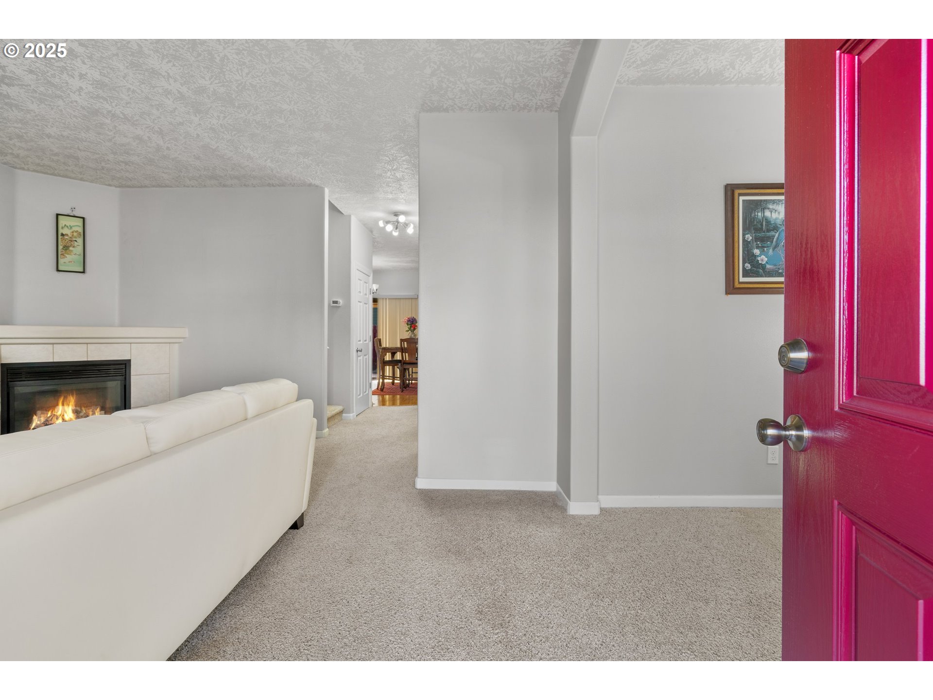 4199 Geranium Loop Northeast Salem, OR 97305 - Photo 4 of 43 a living room with furniture and a fireplace