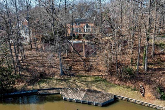 a view of a patio and deck