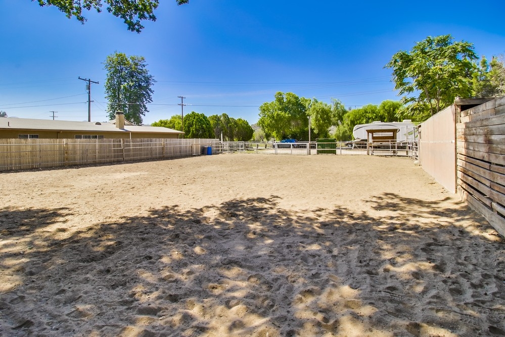 13326 Willow Road Lakeside, CA 92040 - Photo 14 of 25