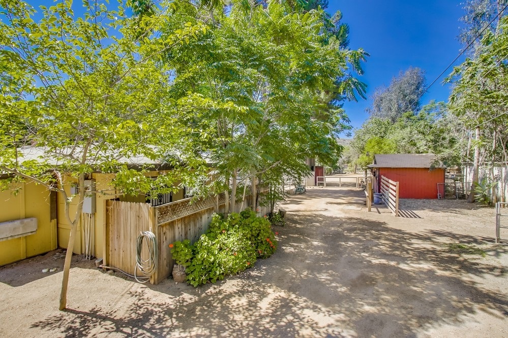 13326 Willow Road Lakeside, CA 92040 - Photo 19 of 25