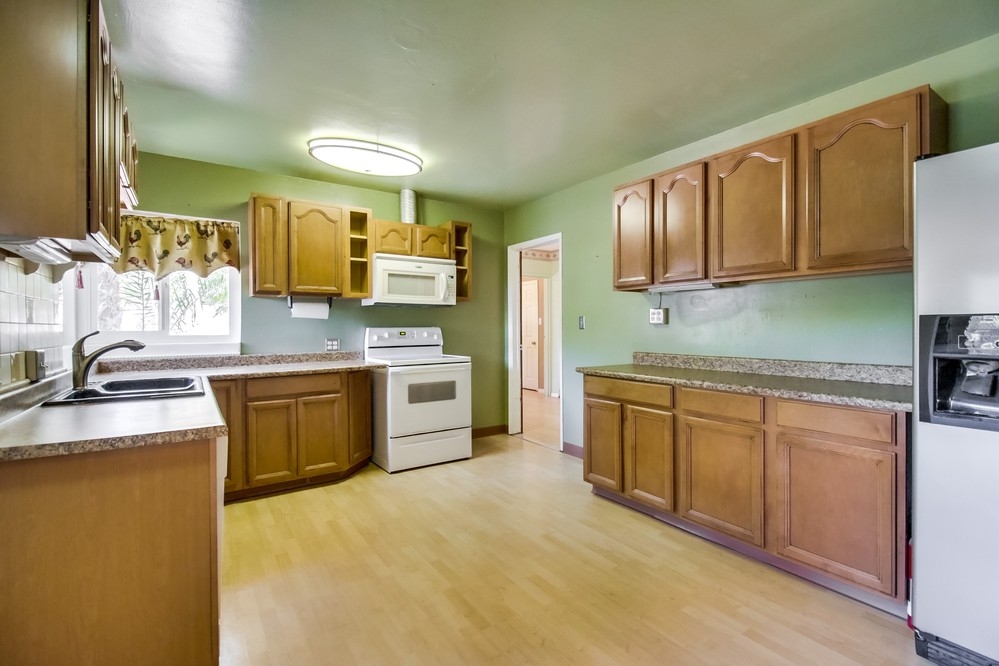 13326 Willow Road Lakeside, CA 92040 - Photo 5 of 25