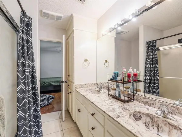 $424,900 | 2613 Brookhaven Drive, Denison, TX 75020