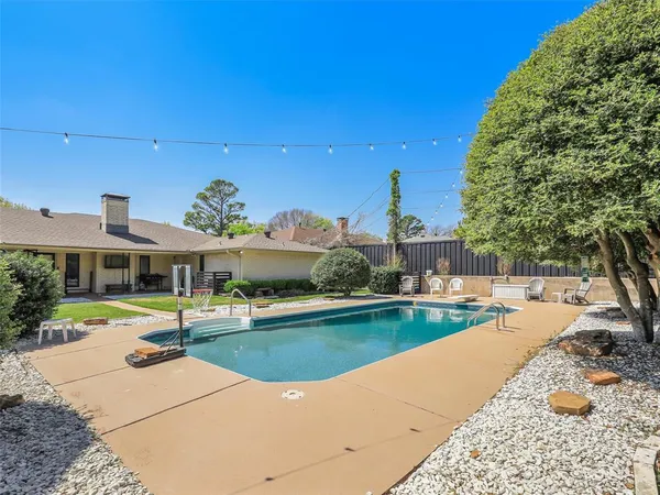 $424,900 | 2613 Brookhaven Drive, Denison, TX 75020