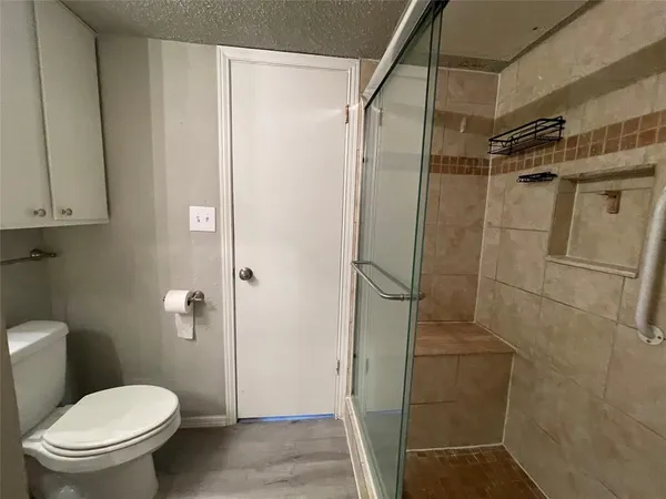 $1,450 | 602 Bellaire Drive, Unit A, Hurst, TX 76053