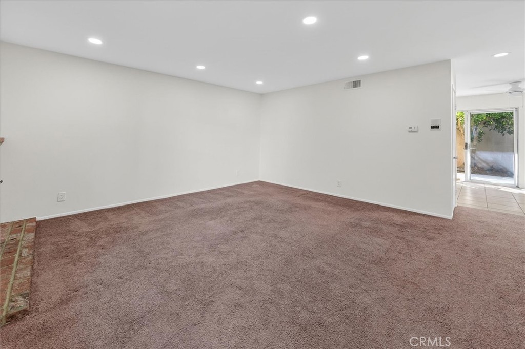 14344 Foothill Boulevard, Unit 1004 Sylmar, CA 91342 - Photo 7 of 27 a view of empty room
