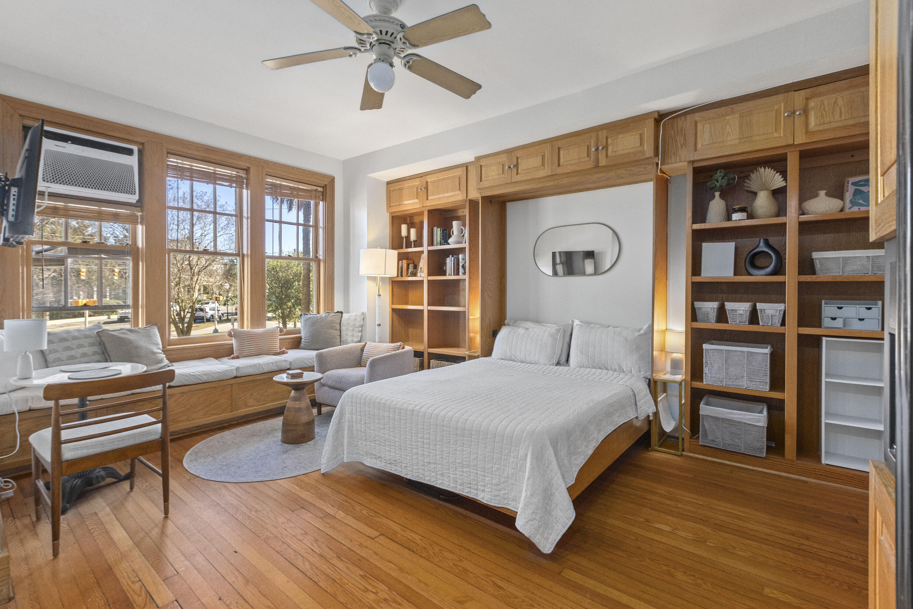 63 Rutledge Avenue, Unit 10 Charleston, SC 29401 - Photo 20 of 33 Views of Colonial Lake