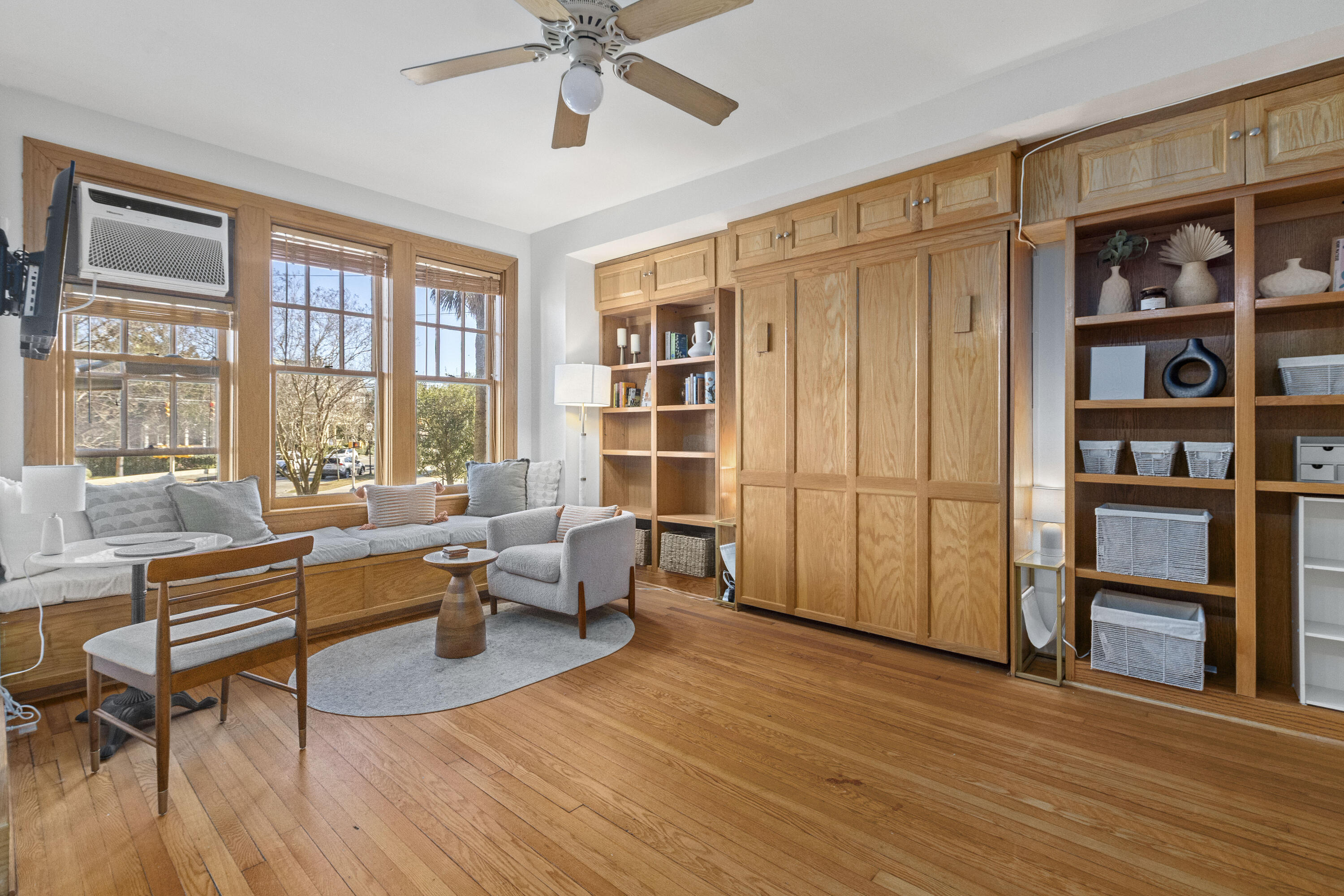 63 Rutledge Avenue, Unit 10 Charleston, SC 29401 - Photo 23 of 33 Open Space