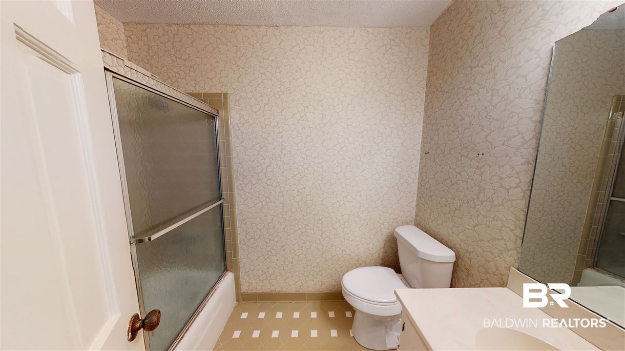 3762 Claridge Road South Mobile, AL 36608 - Photo 16 of 29