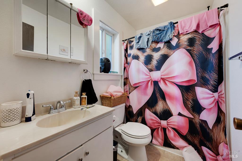 7488 Bridgit Drive Rohnert Park, CA 94928 - Photo 22 of 44