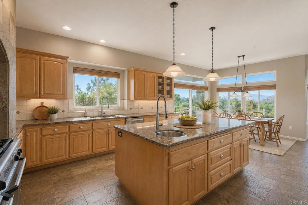 2010 Coronado Alpine, CA 91901 - Photo 13 of 43