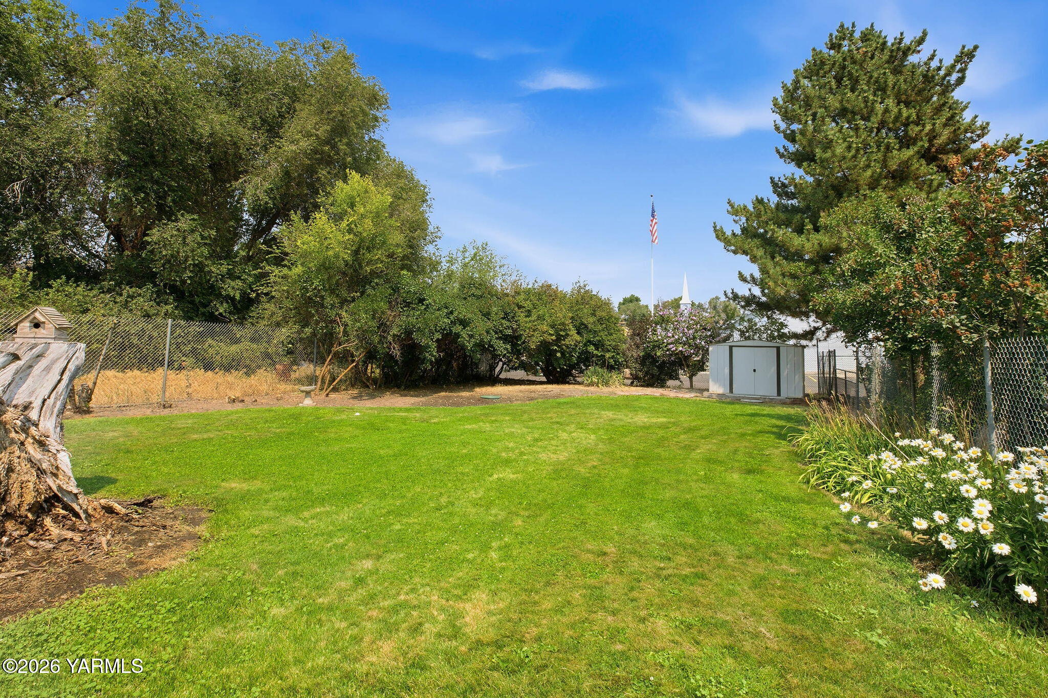 2809 South Wiley Road Yakima, WA 98903 - Photo 7 of 15 yard