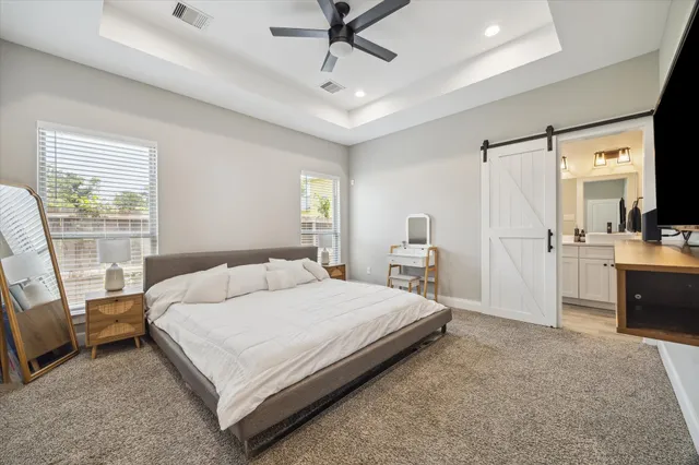 $2,000 | 6730 Knox Street, Unit A, Houston, TX 77091