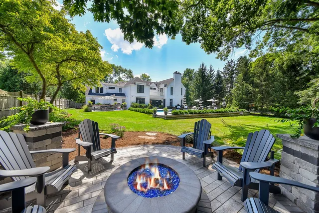 $2,795,000 | 615 Easton Avenue, Geneva, IL 60134