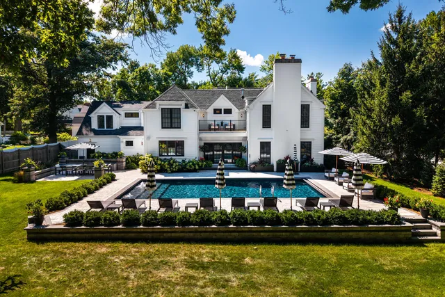 $2,795,000 | 615 Easton Avenue, Geneva, IL 60134