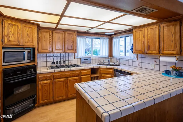 $795,000 | 2326 Gloryette Avenue, Simi Valley, CA 93063