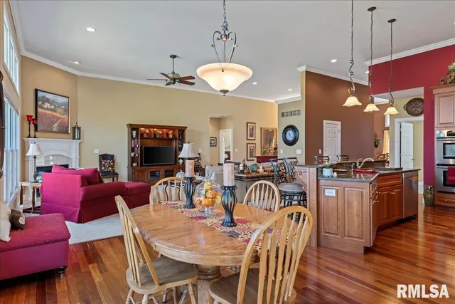 $500,000 | 427 Spring Ridge, Rochester, IL 62563