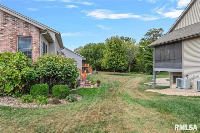 $500,000 | 427 Spring Ridge, Rochester, IL 62563