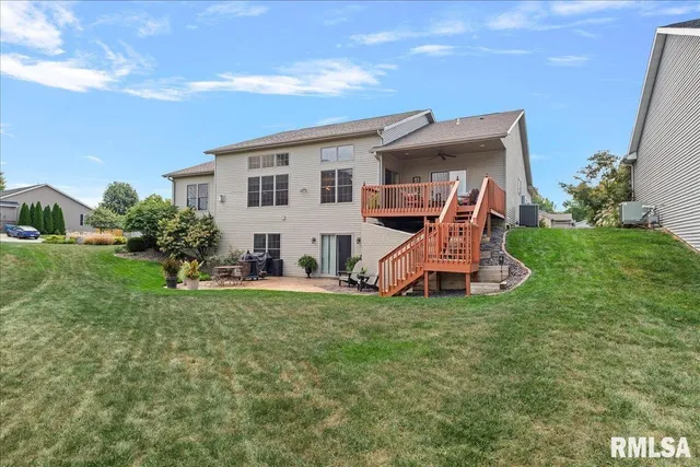 $500,000 | 427 Spring Ridge, Rochester, IL 62563