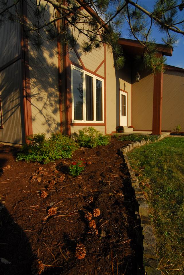 9203 Springbreeze Ct. Fort Wayne, IN 46804 - Photo 2 of 35 Gallery Image 2