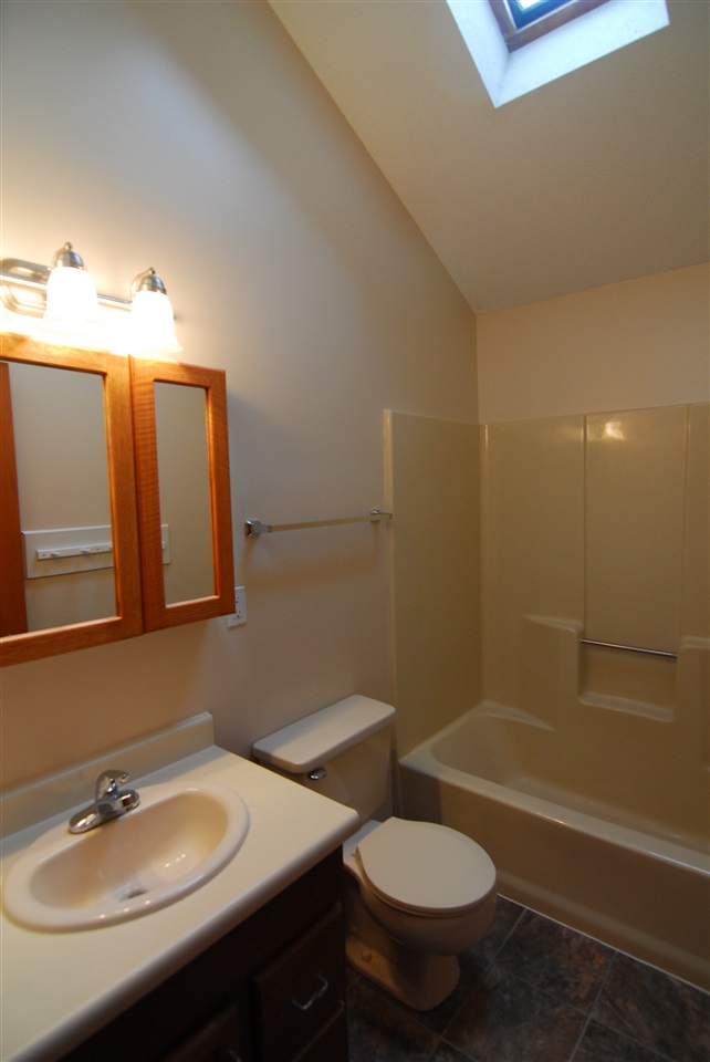 9203 Springbreeze Ct. Fort Wayne, IN 46804 - Photo 34 of 35 Gallery Image 34