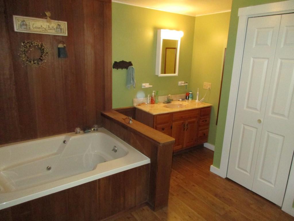 143 Hogback Road Campton, NH 03223 - Photo 16 of 36
