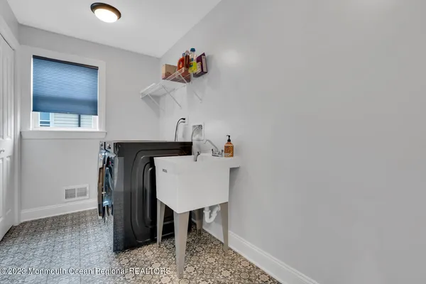 $8,000 | 106 8th Avenue, Seaside Park, NJ 08752