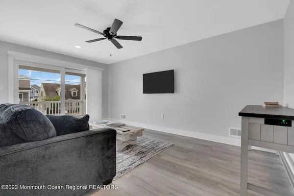 $8,000 | 106 8th Avenue, Seaside Park, NJ 08752