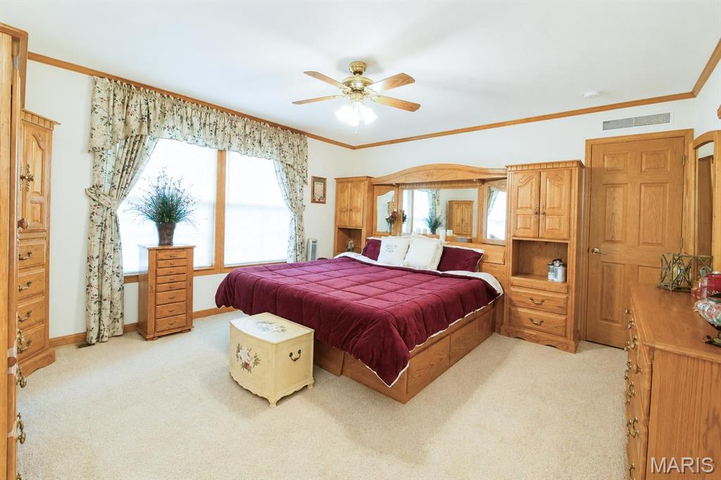 1711 Methodist Street Carlyle, IL 62231 - Photo 6 of 43