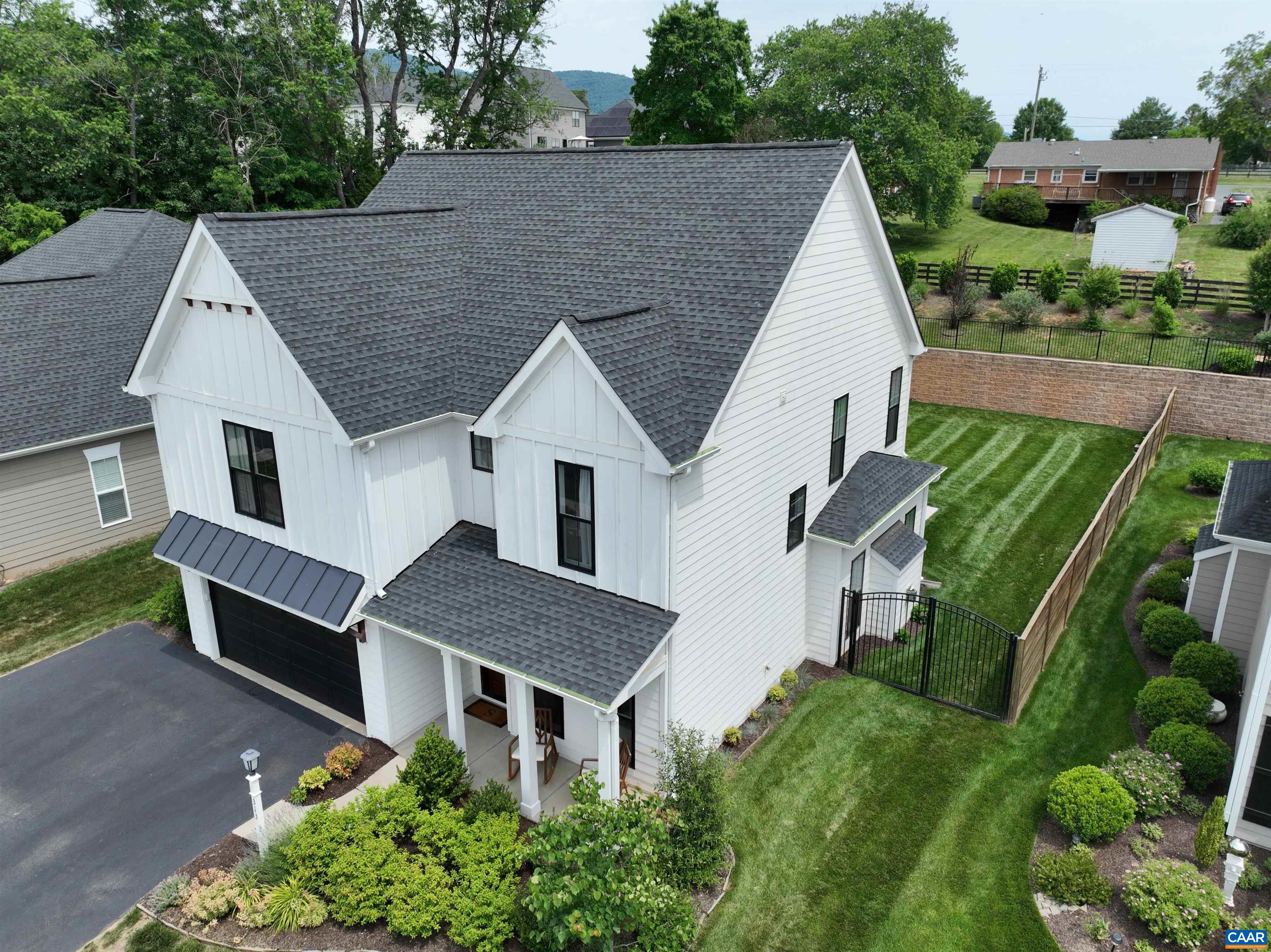 313 Agatha Ridge Court Crozet, VA 22932 - Photo 2 of 39
