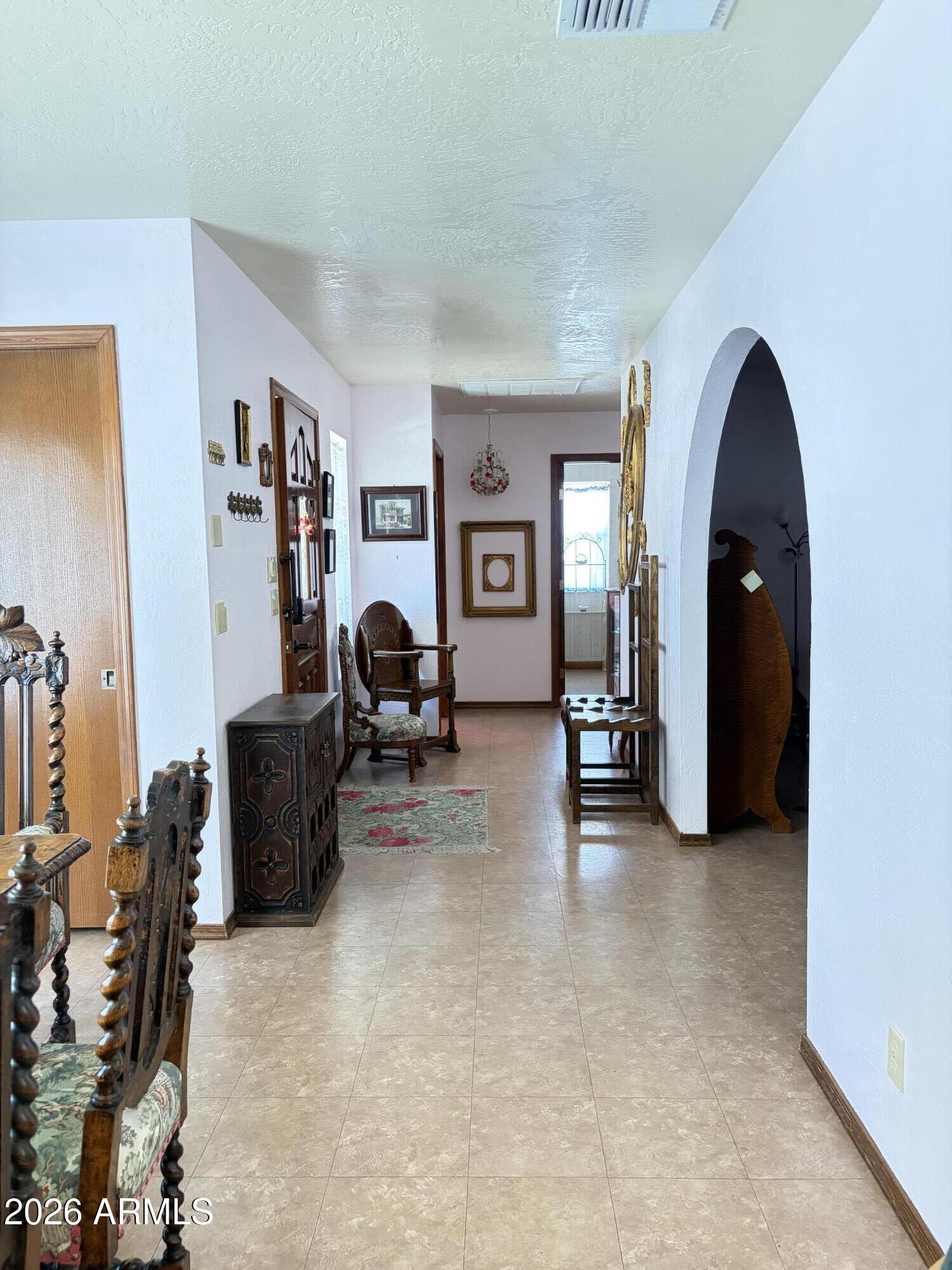 3765 East Montezuma Avenue Rimrock, AZ 86335 - Photo 13 of 31 Hall