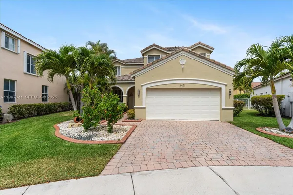 $900,000 | 4491 Foxtail Lane, Weston, FL 33331
