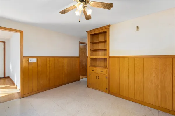 $350,000 | 130 Brentwood Avenue, Warwick, RI 02886