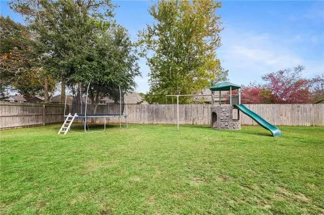 $345,000 | 1824 Palmer Court, Mandeville, LA 70448