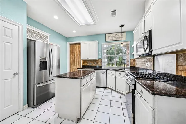 $345,000 | 1824 Palmer Court, Mandeville, LA 70448