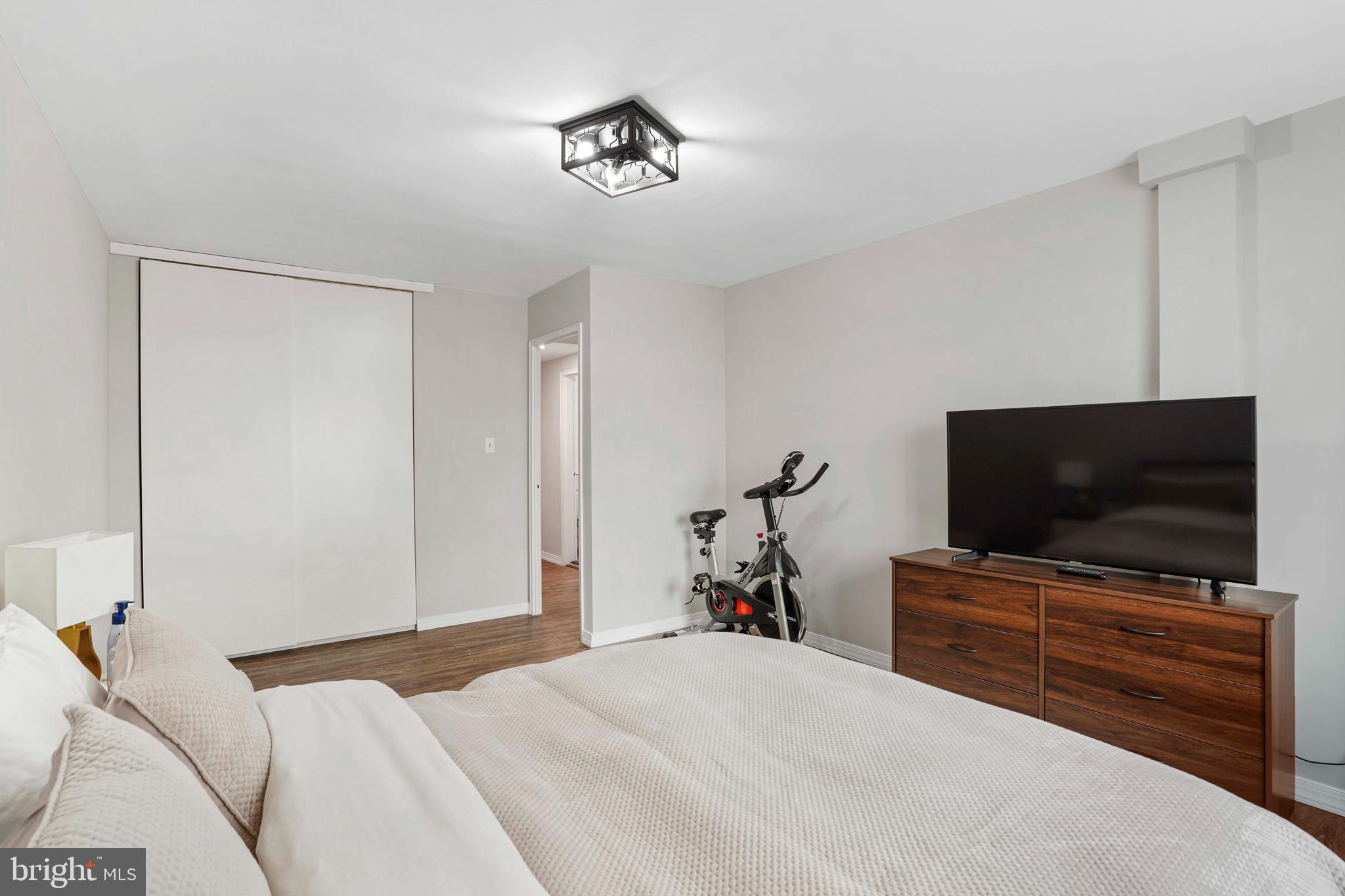 1200 South Arlington Ridge Road, Unit 314 Arlington, VA 22202 - Photo 19 of 23 Gallery Image 19