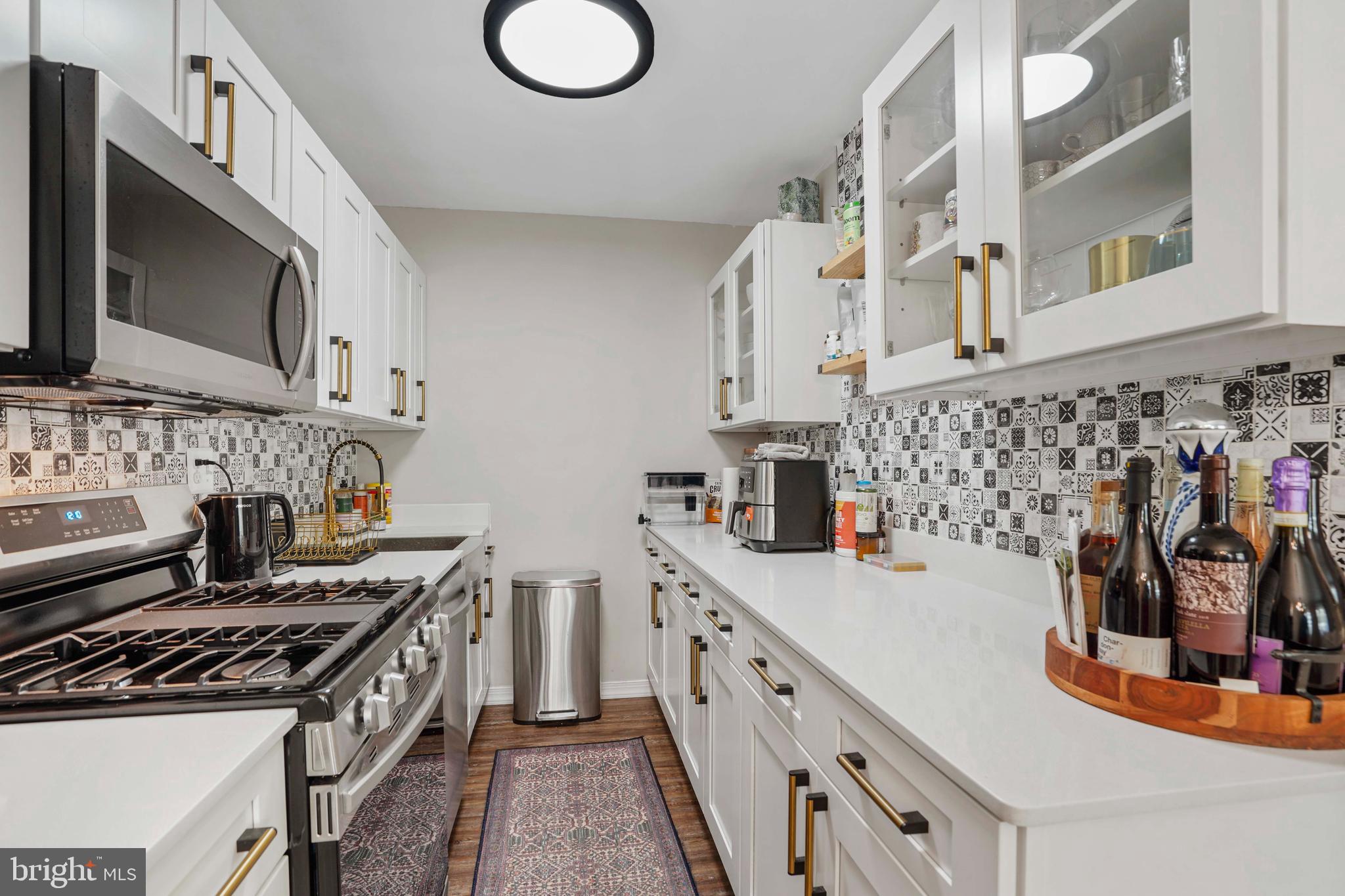 1200 South Arlington Ridge Road, Unit 314 Arlington, VA 22202 - Photo 8 of 23 Gallery Image 8